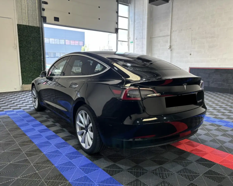 TESLA MODEL 3 (01/11/2019) - 